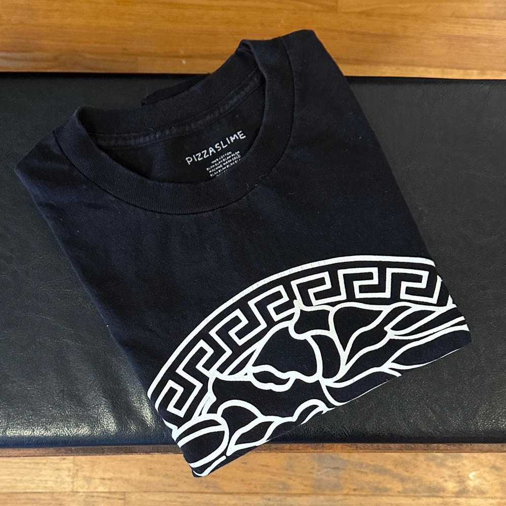 Pizzaslime Versace, Louis Vuitton, Gucci, Chanel Black Graphic Men's Shirt